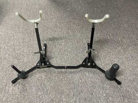 Beechler double sax stand